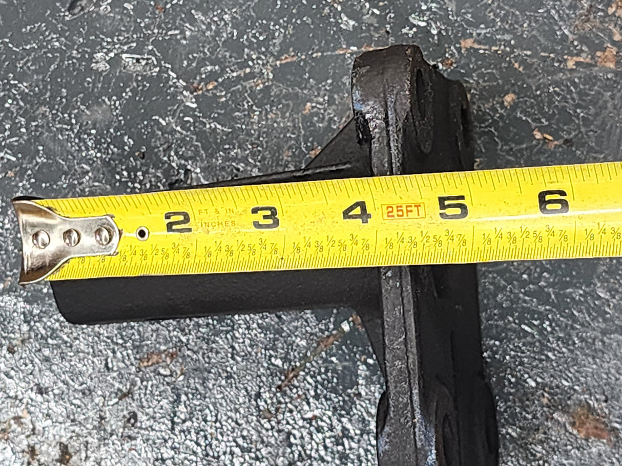 OEM International DT466E Engine Mount 3532953C1 For Sale