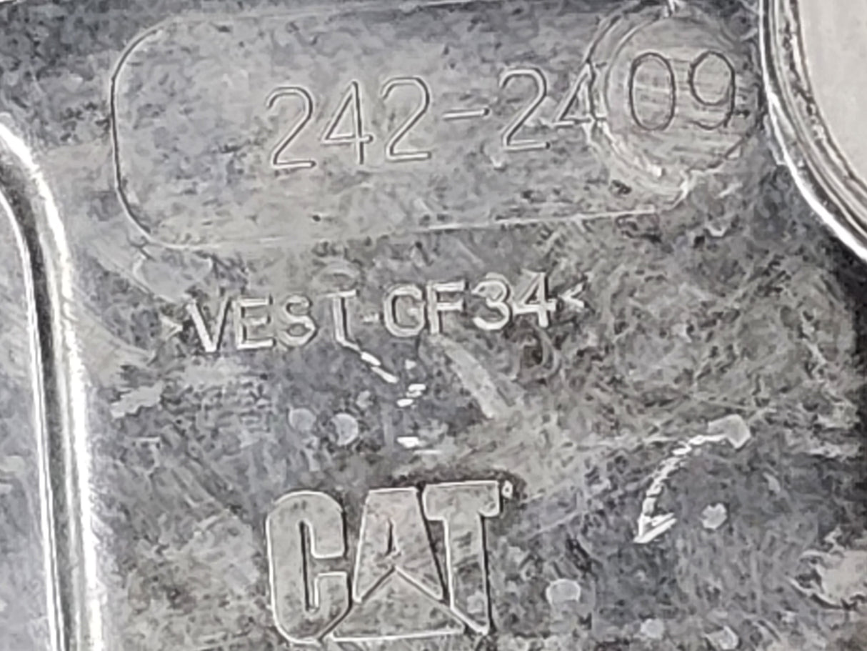 Caterpillar C7 ACERT Valve/Rocker Cover 242-2409 For Sale