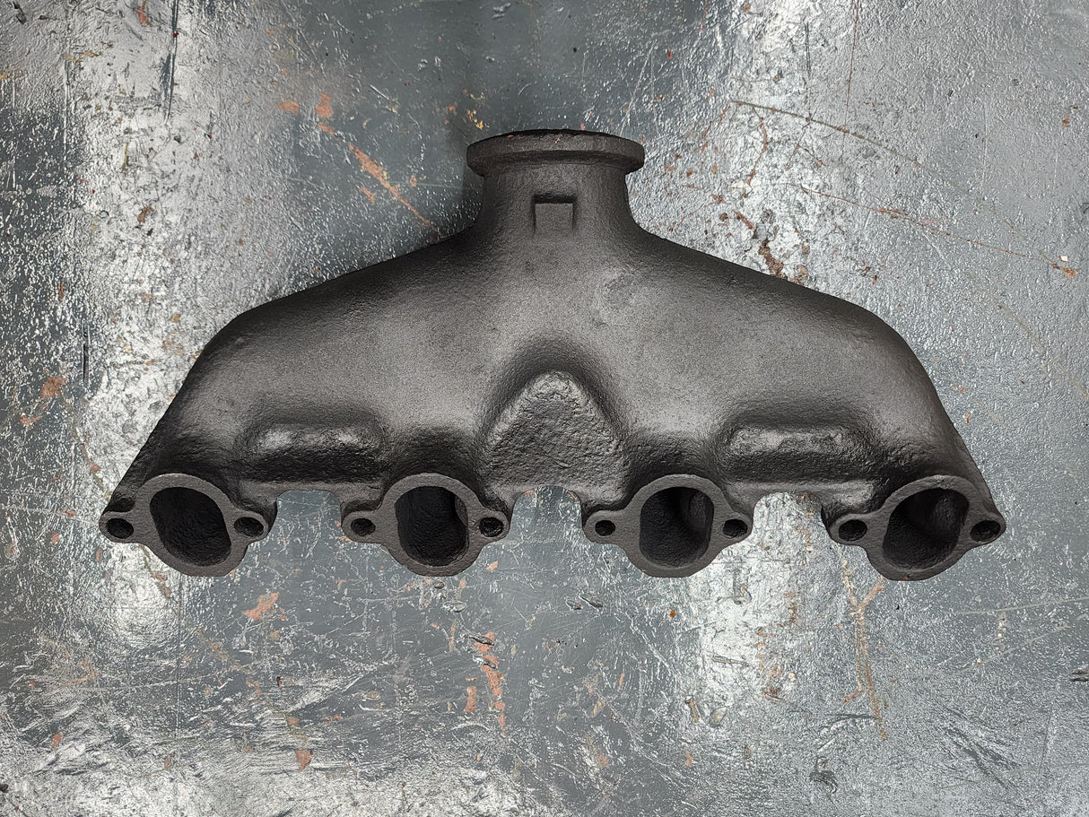 Ford F600 Diesel Engine Exhaust Manifold Part # D9TE 9430 CA