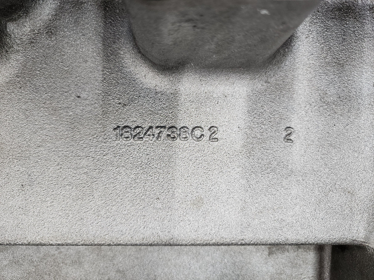 1998 OEM International DT466E Valve Cover 1824738C2 For Sale