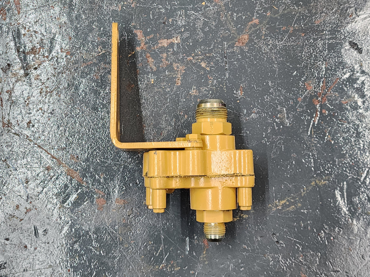 Caterpillar C7 Diesel Engine Water Coolant Flow Adapter OEM T5011579 For Sale