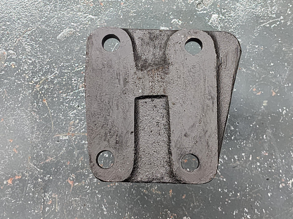 International Rear Engine Motor Mount Part # 1664750C1