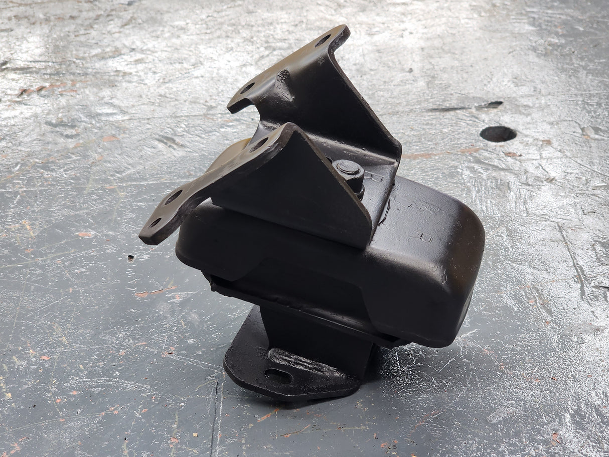 Isuzu NPR Diesel Engine Mount 8-37187-416-0 For Sale