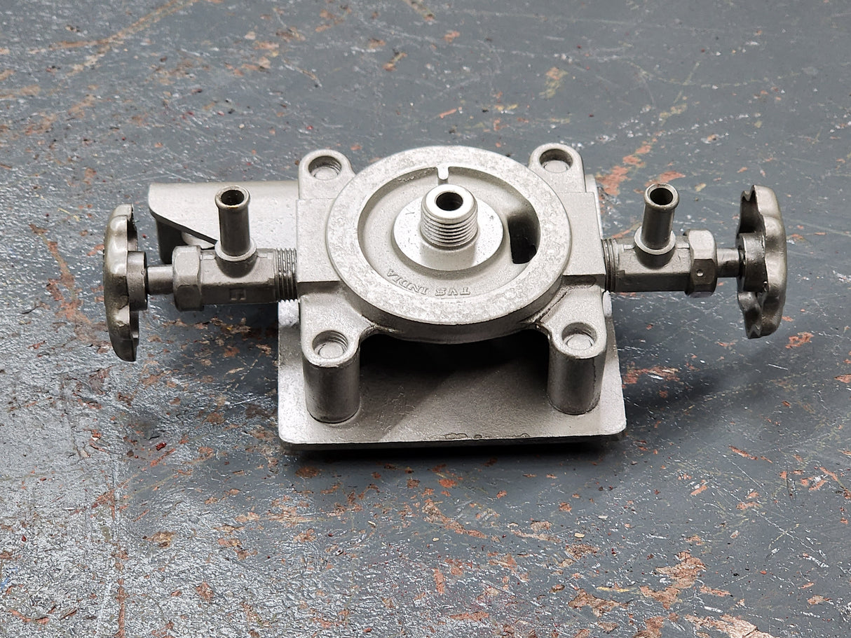 Cummins ISL Diesel Engine Oil Filter Head 020416300 For Sale