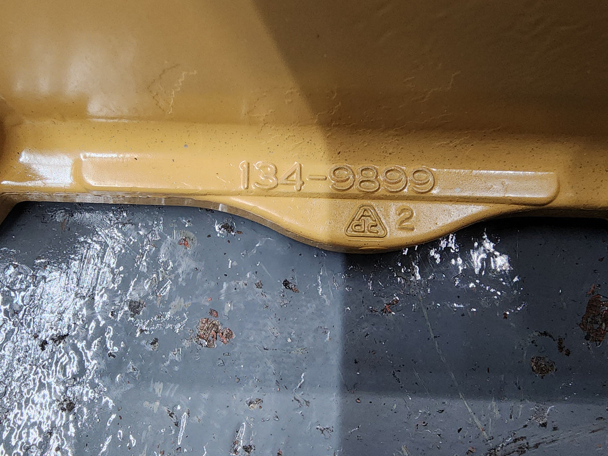 Caterpillar C7/3126 Diesel Engine Valve Cover Base Spacer 134-9899 For Sale