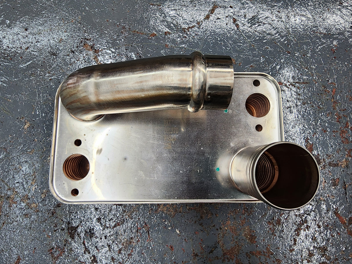 Mack E7 ASET/ETEC Diesel Engine Oil Cooler 001570 For Sale