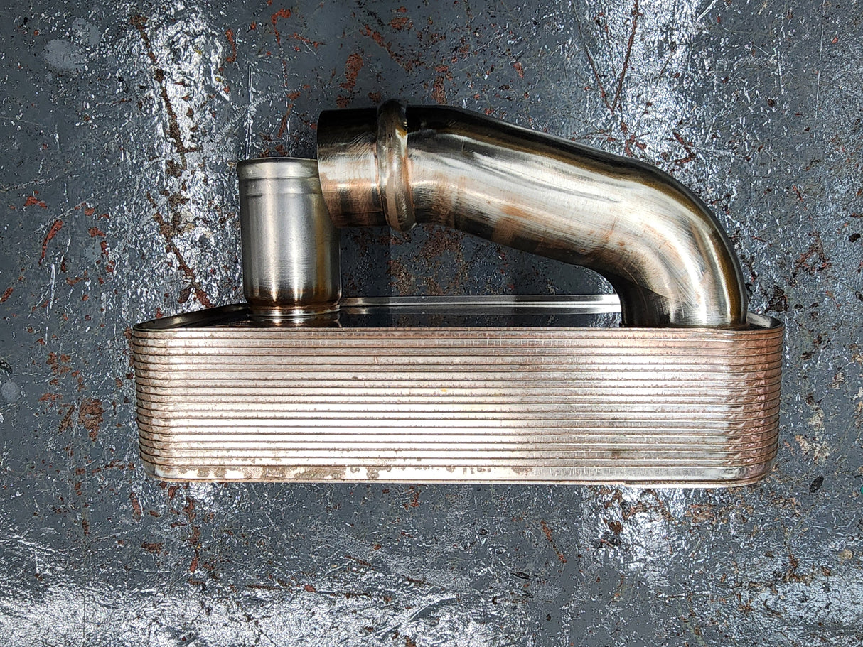 Mack E7 ASET/ETEC Diesel Engine Oil Cooler 001570 For Sale