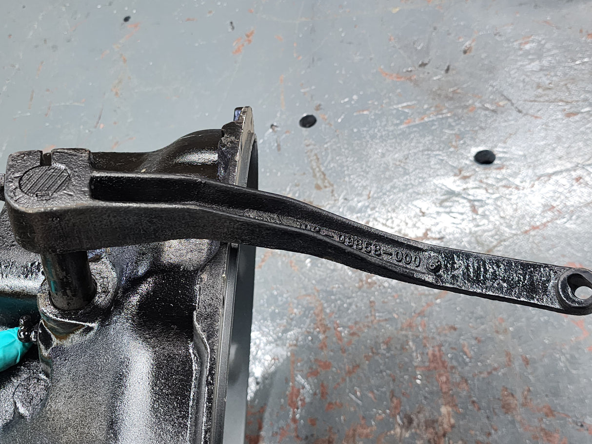 Eaton Fuller RTX13710C Flywheel Housing 21595011 For Sale