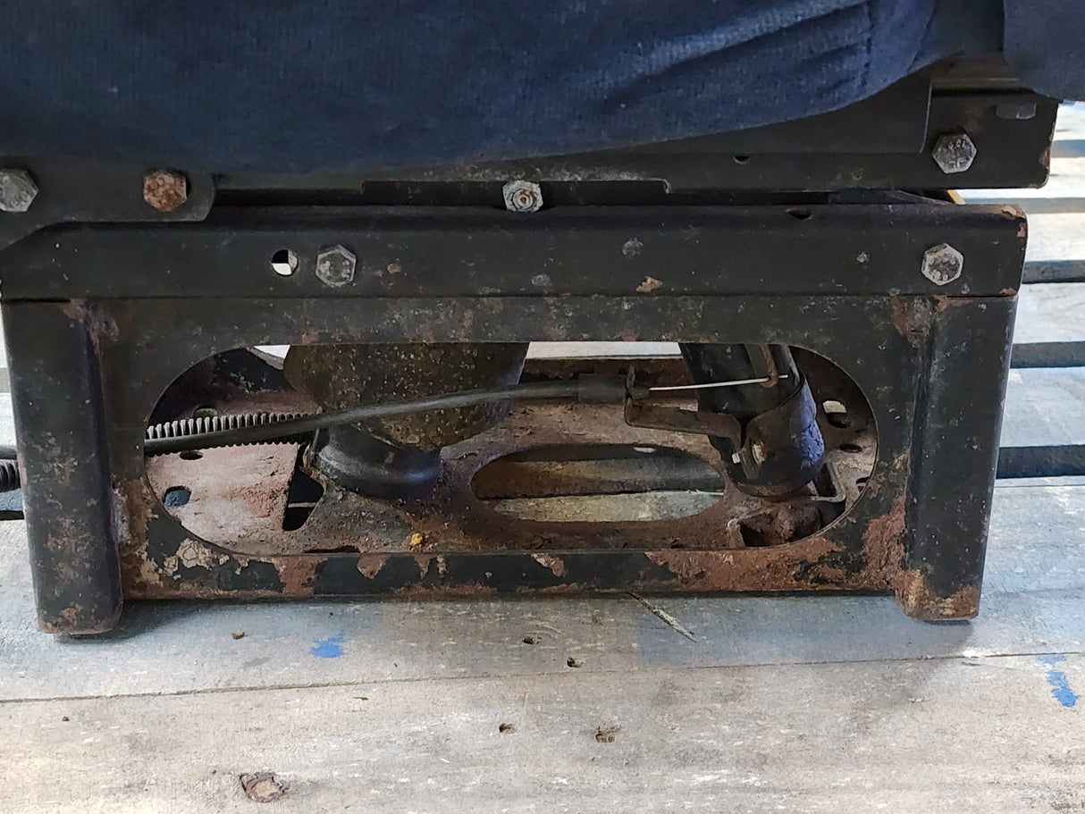 Bostrom T915 Freightliner Cascadia Blue Cloth Air Ride Seat with Mounting Plate For Sale