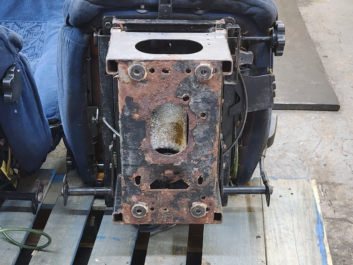 Bostrom T915 Freightliner Cascadia Blue Cloth Air Ride Seat with Mounting Plate For Sale