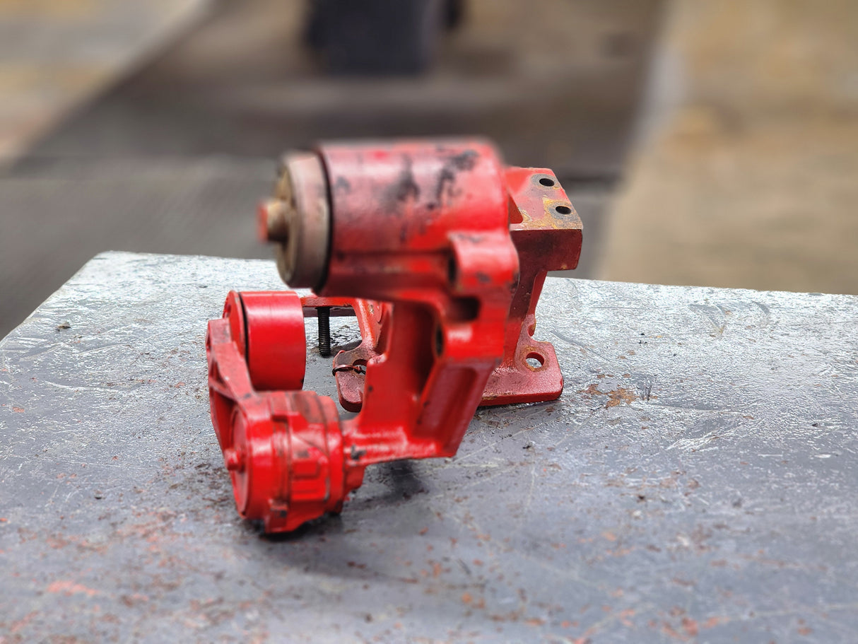 Cummins ISL9 8.9L Diesel Engine Alternator Support 3970650 and Fan Hub D-3007 For Sale