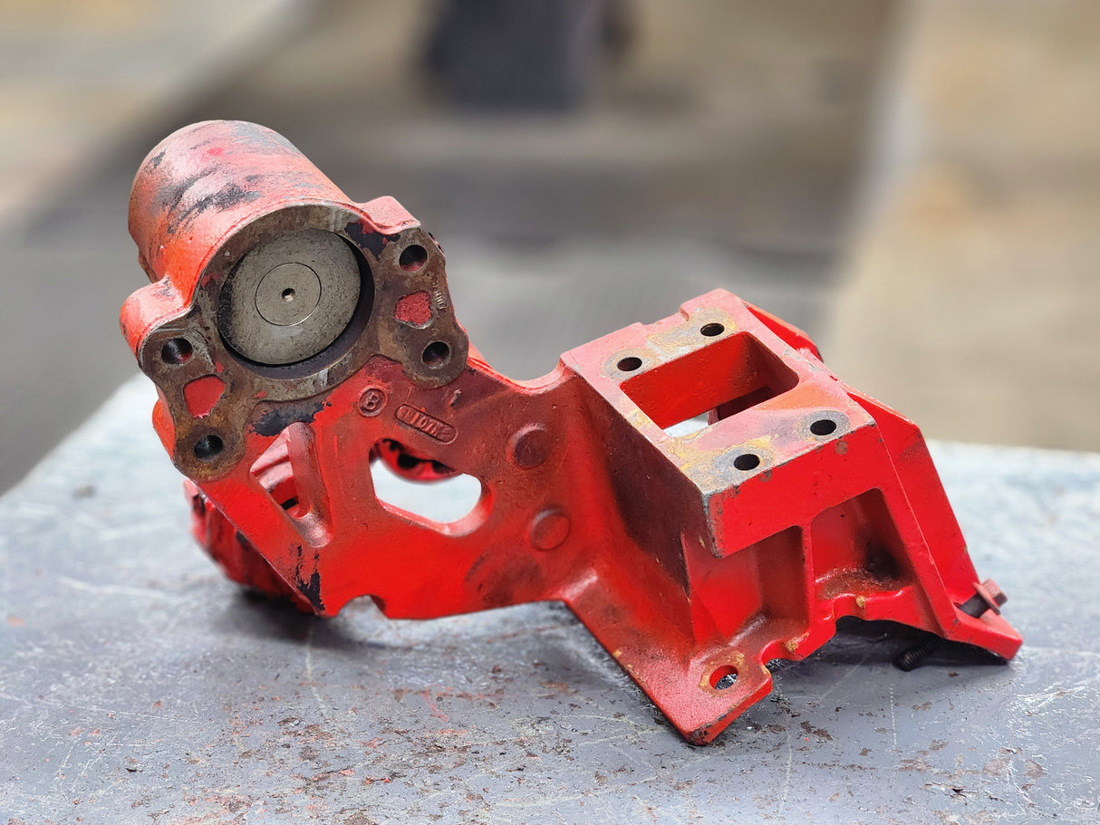 Cummins ISL9 8.9L Diesel Engine Alternator Support 3970650 and Fan Hub D-3007 For Sale