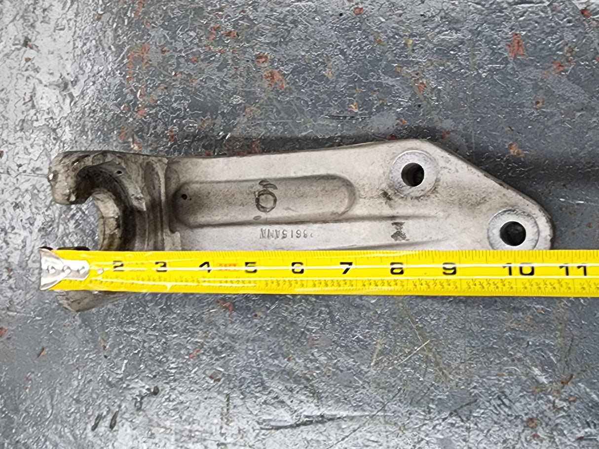 Freightliner Cascadia Radiator Core Support 05-30928-000 REV A For Sale