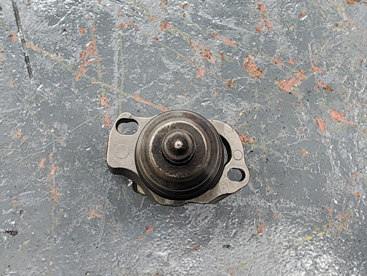 Caterpillar 3126 Diesel Engine Delphi Fuel Injector EX639348 W/ Holder Clamp 156-0221