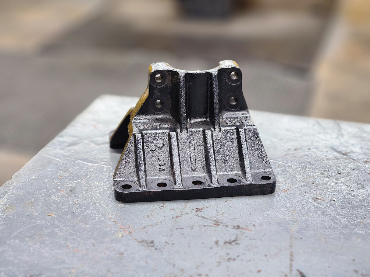 Volvo Diesel Engine Rear Mount 8074936 For Sale