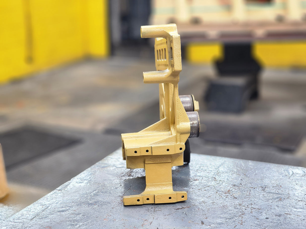 Caterpillar C13 Diesel Engine Support Bracket 222-2899-03- W/Tensioner Pulley 211-7895