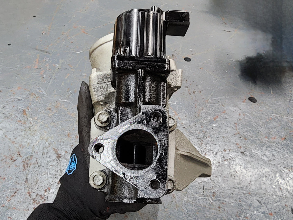 International DT466E (EGR-Model) Intake Manifold Tube For Sale