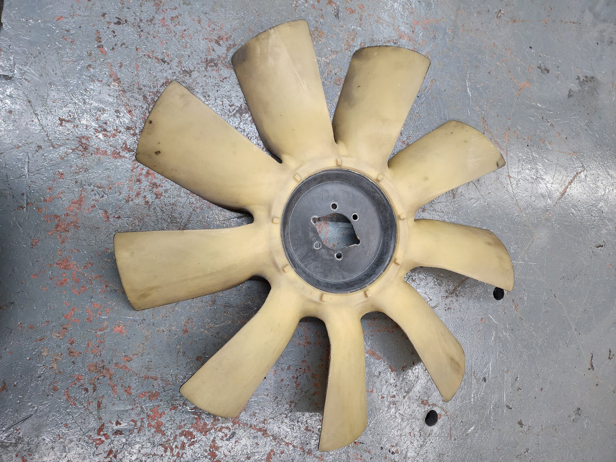 Mack BorgWarner Kysor Series Fan Blade 4735-43783-02 For Sale, 28 INCHES