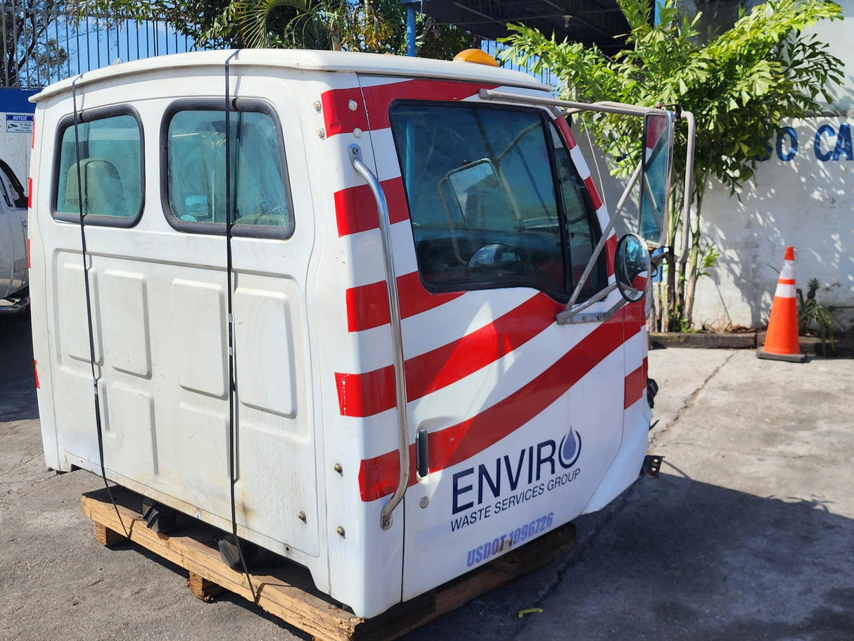 2006 Sterling Cab For Sale