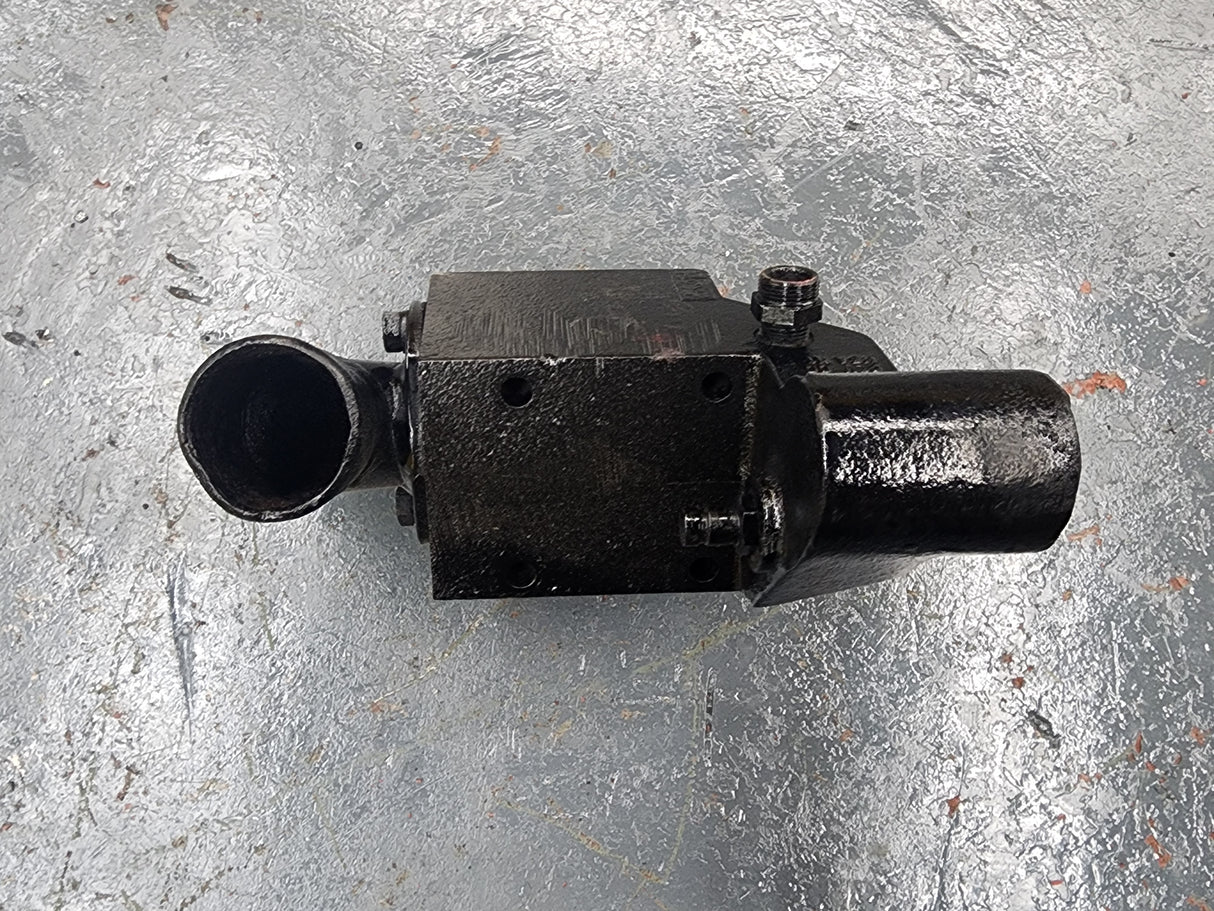 Cummins N14 Celect Thermostat Housing 3076490 For Sale