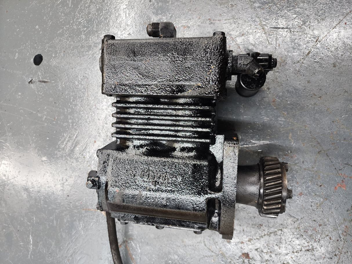 CAT Bendix TU-FLO 550 Air Compressor 107003