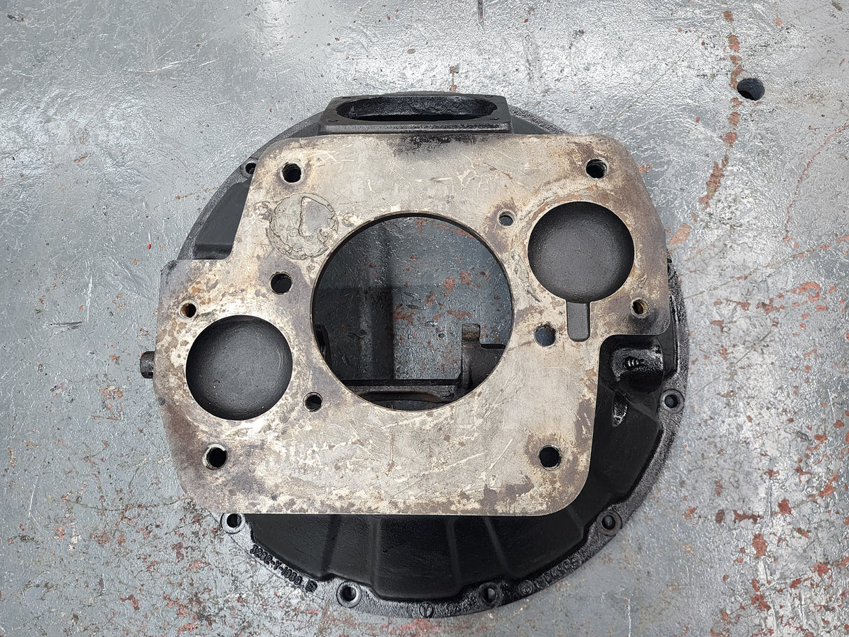 Meritor Transmission Bell Housing 3282-Y-1039 For Sale