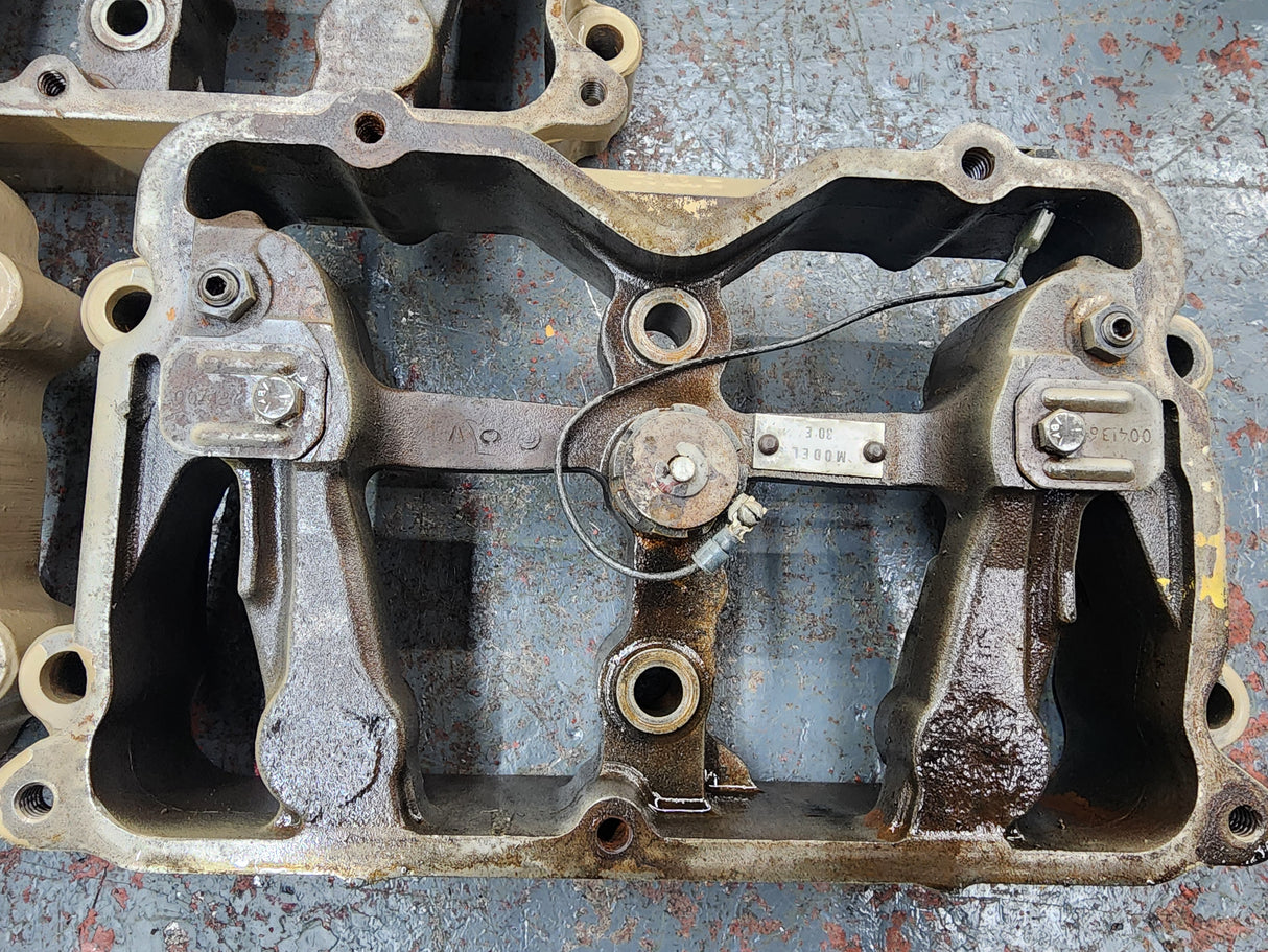 Cummins Big Cam III / IV Engine Brakes 30E W/Bolts For Sale