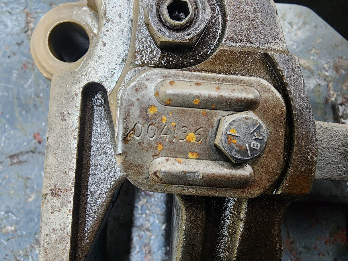 Cummins Big Cam III / IV Engine Brakes 30E W/Bolts For Sale