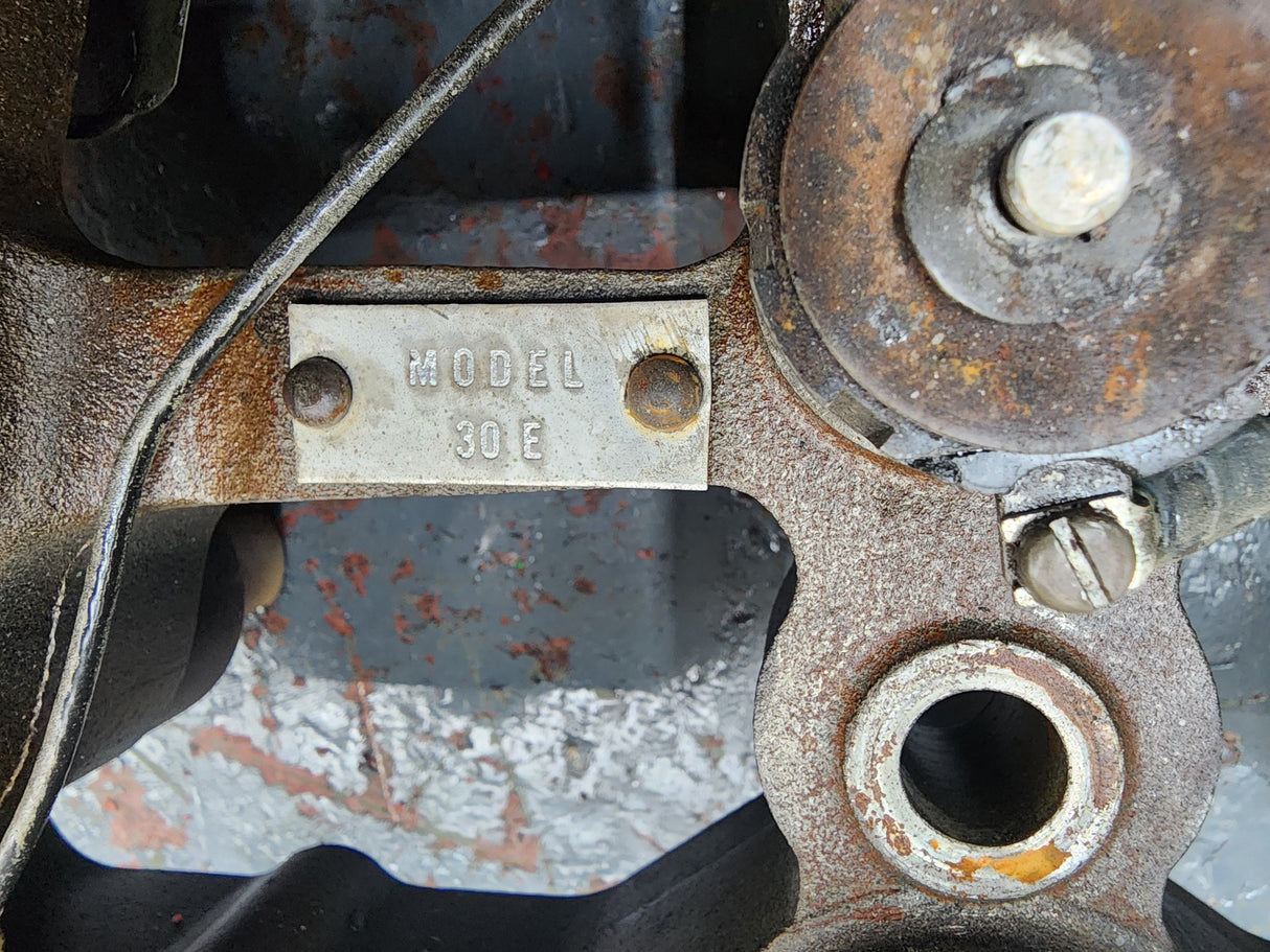 Cummins Big Cam III / IV Engine Brakes 30E W/Bolts For Sale