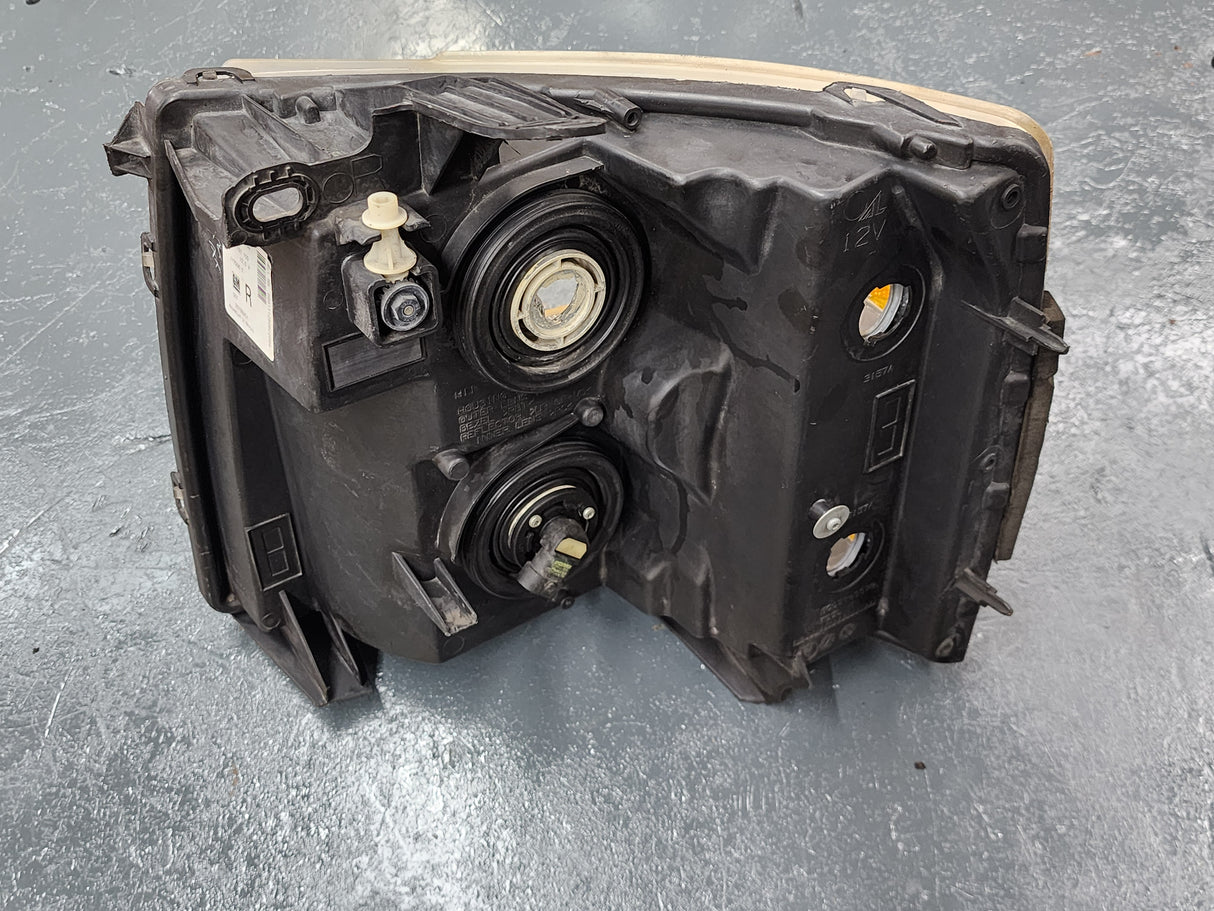 Automotive Lighting GM OEM Passenger (RIGHT) Side Front Headlight 25798851