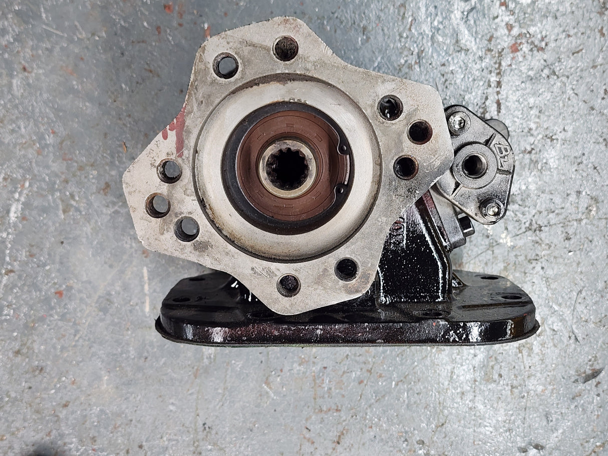 Eaton Bezares SA Bottom Mount PTO 2000XEN013RA For Sale