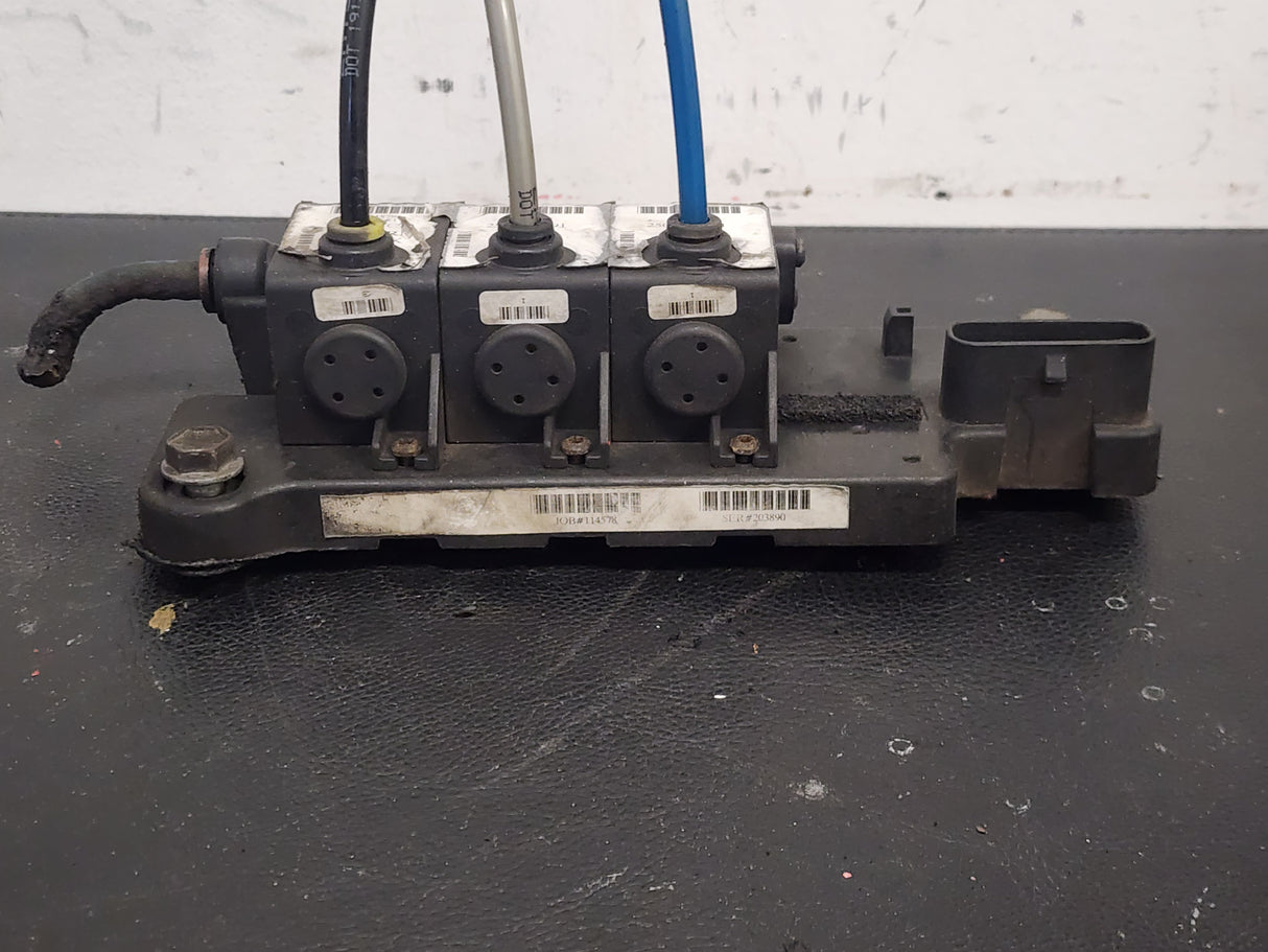 OEM International Prostar Air Control Solenoid 3-Valve w/ Chassis Control Module 114578
