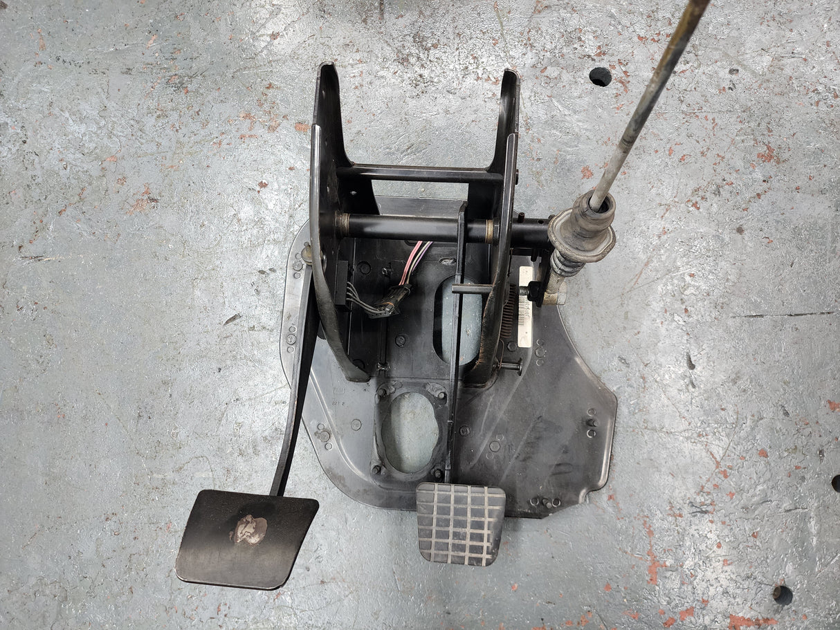 Bendix Clutch & Brake Assembly Housing Part # 100117699