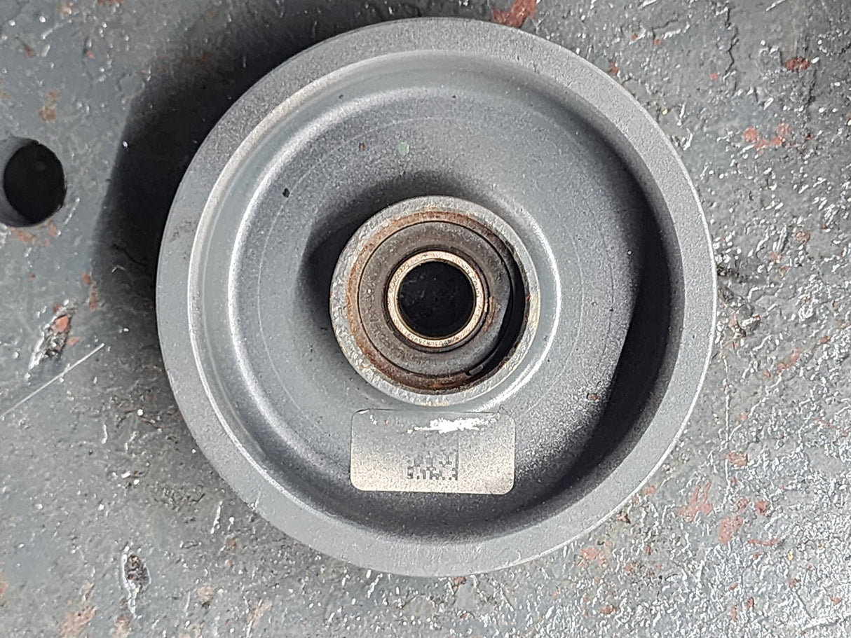 International N13 Navistar Engine Idler Pulley Part # 3002958C1, 8 GROOVES