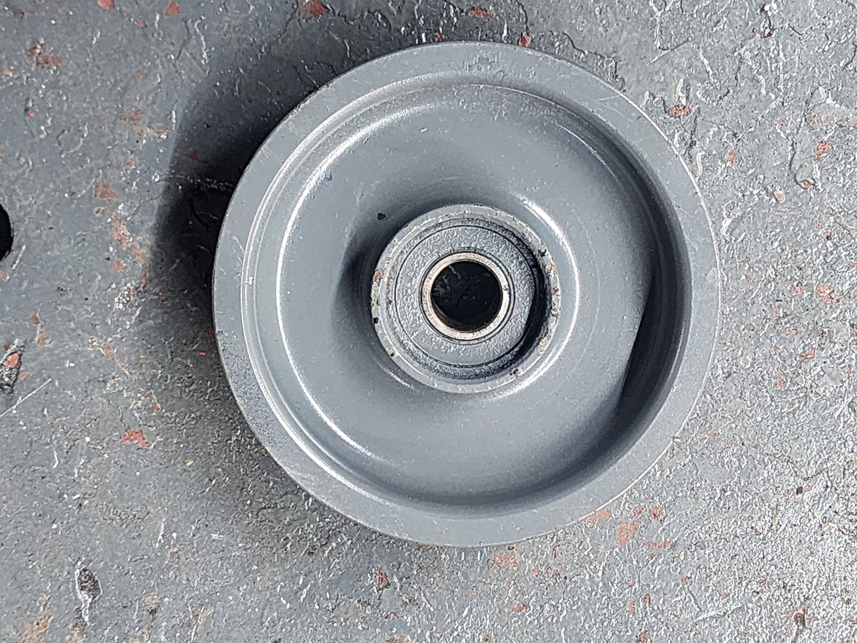 International N13 Navistar Engine Idler Pulley Part # 3002958C1, 8 GROOVES