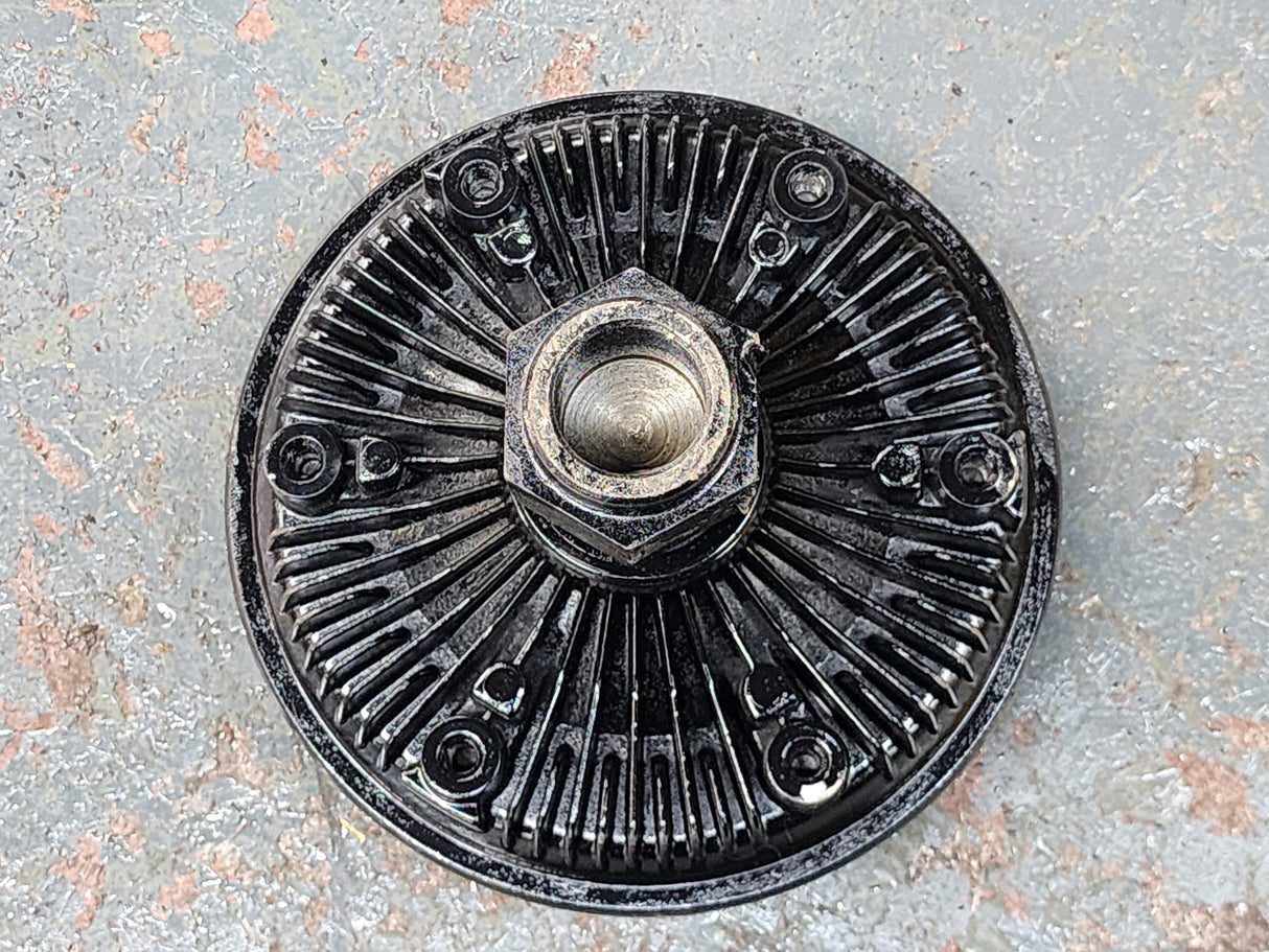 International BorgWarner Viscous Fan Clutch 2602038C1