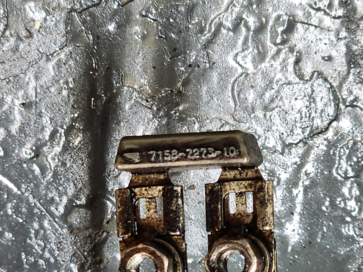 2004 Isuzu 4HK1-TC Denso 5471 / 7031 Fuel Injectors w/ Glow Plugs & Wiring Harness w/ Bolts