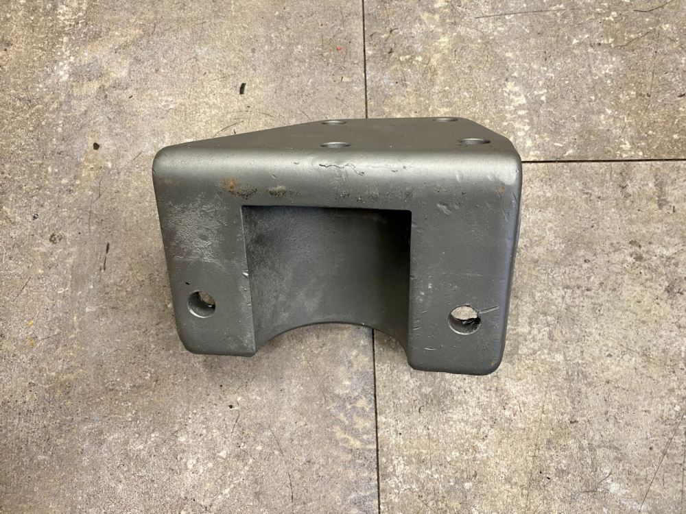 Ford Part # F3HT-6A070-BA Rear Engine Motor Mount