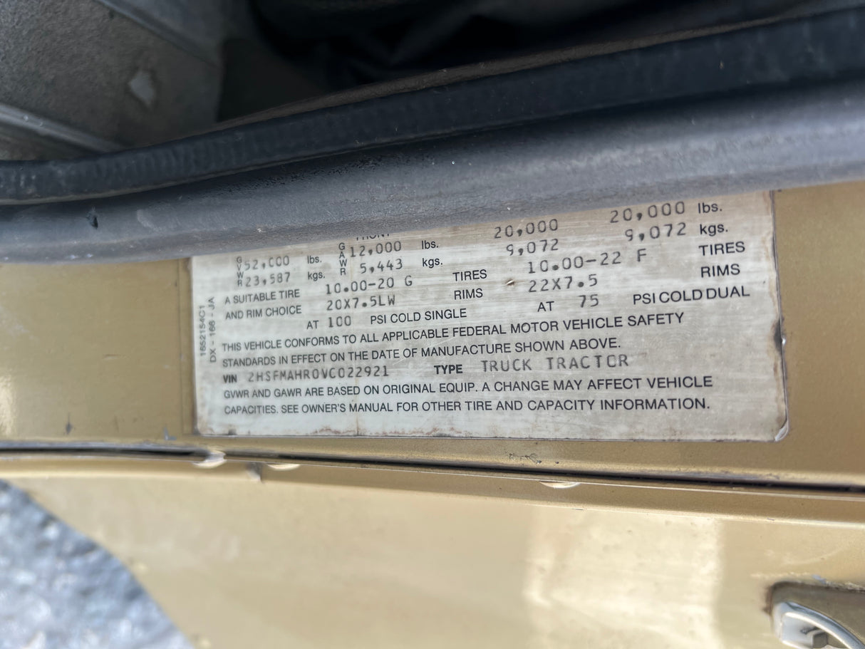 1997 International 9200 SBA Cab