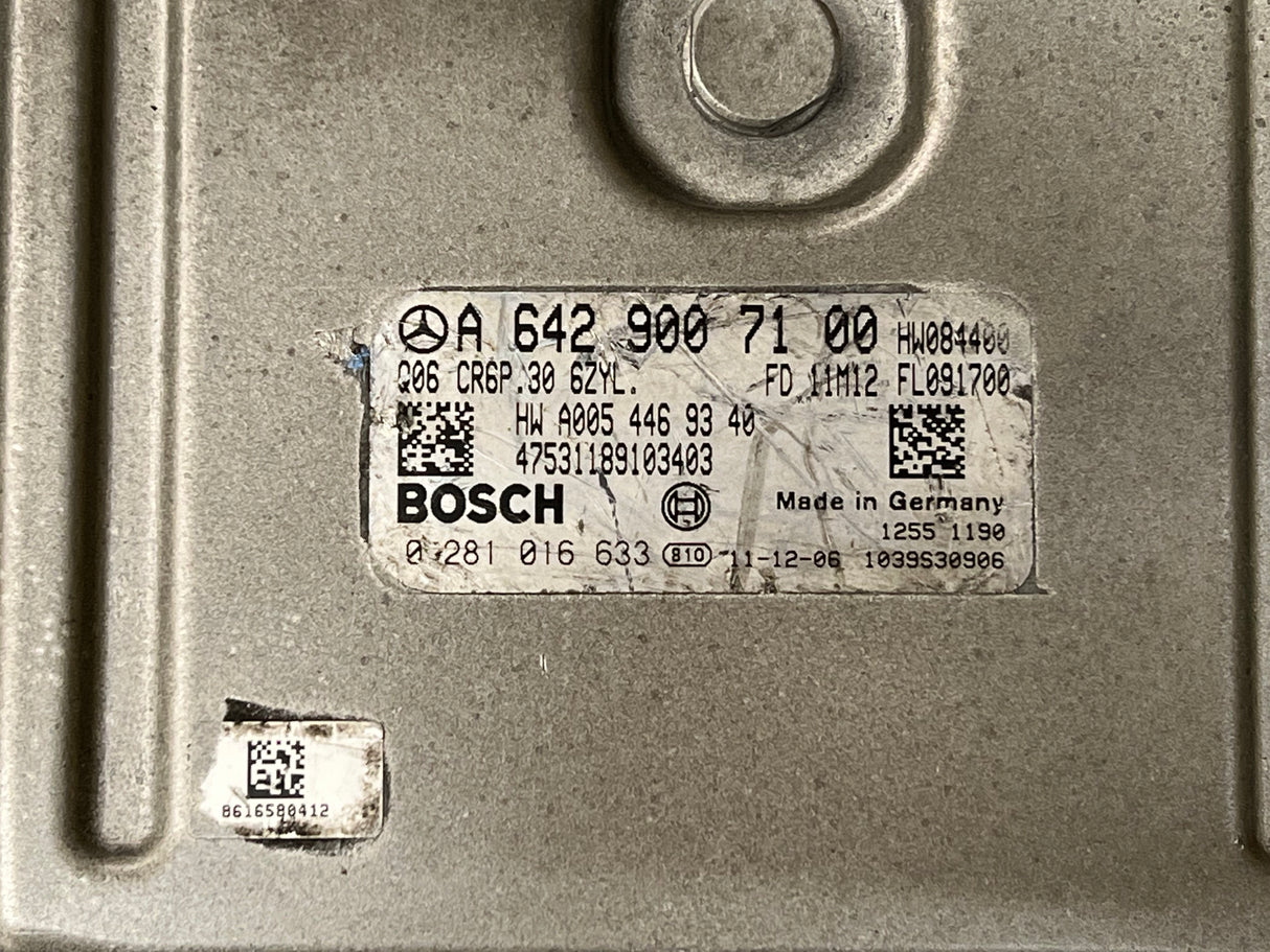 Mercedes Engine Control Module (ECM) OEM Part # A 642 900 71 00, Bosch Part # 0 281 016 633