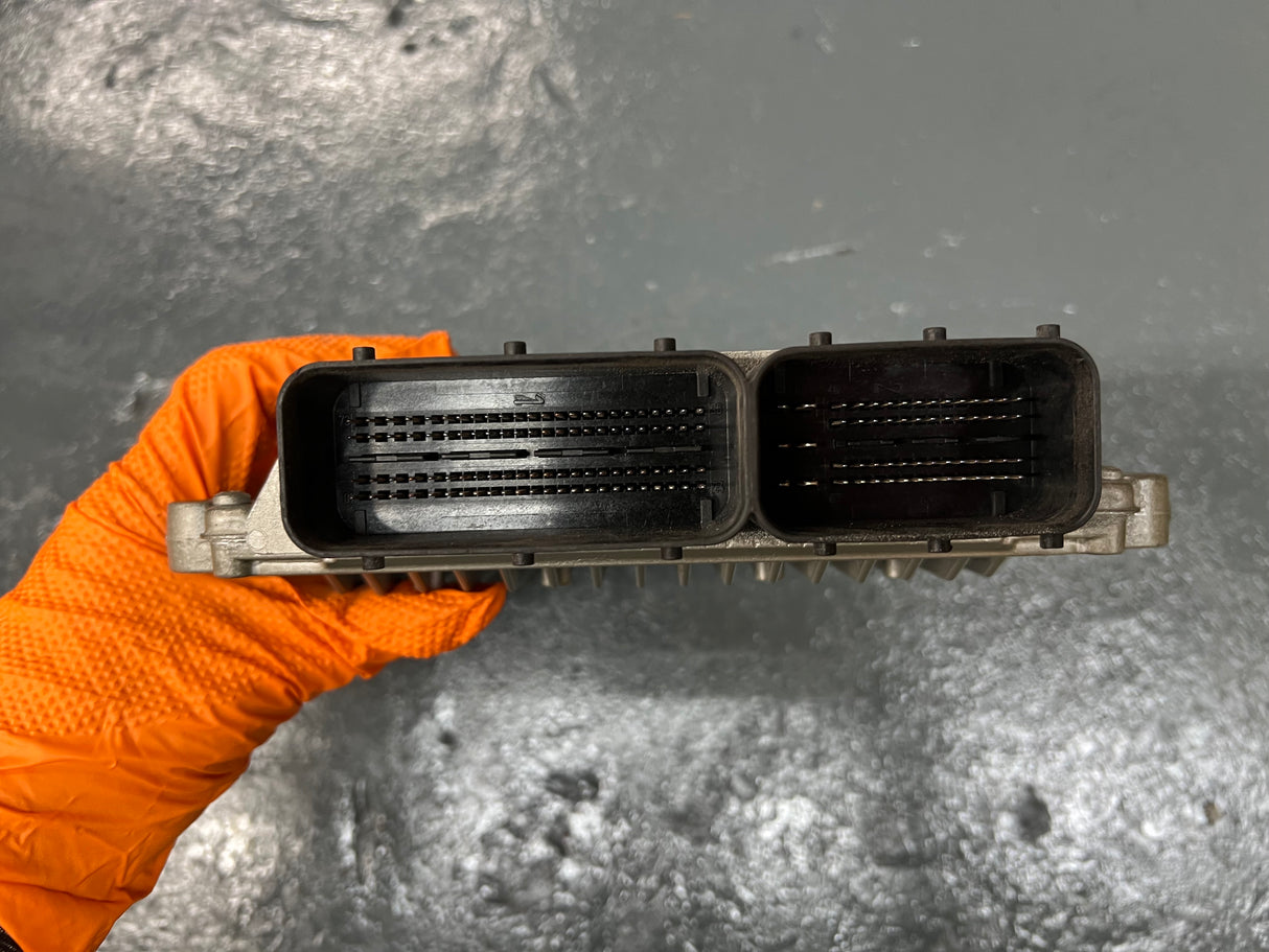 Mercedes Engine Control Module (ECM) OEM Part # A 642 900 71 00, Bosch Part # 0 281 016 633