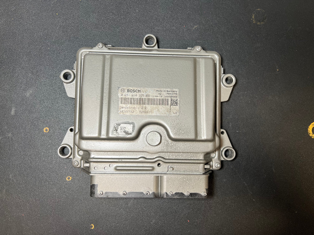 Cummins Electronic DPF Control Module Part # 5283311, Bosch Part # 0 281 020 225