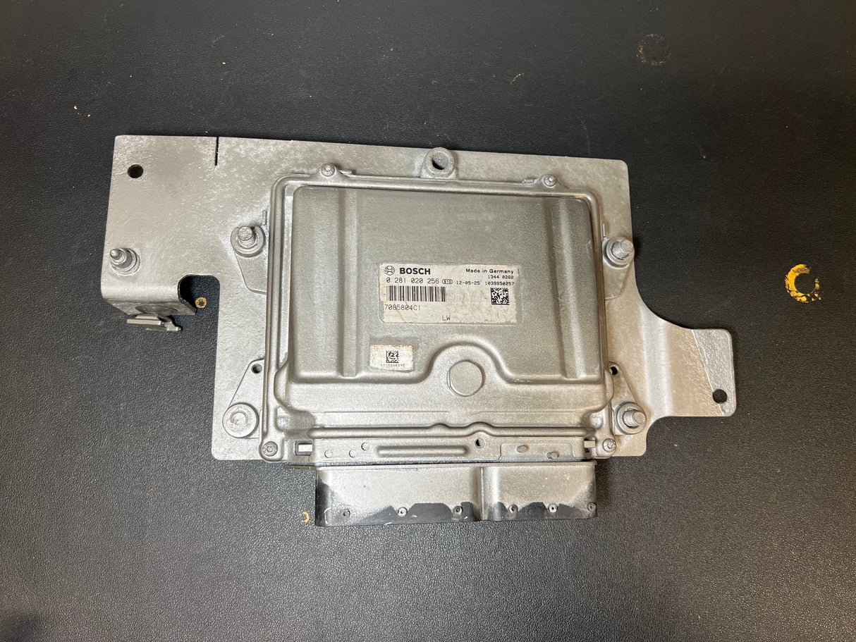 OEM International Bosch DPF Control Unit OEM Part # 7085804C1, Bosch Part # 0 281 020 256