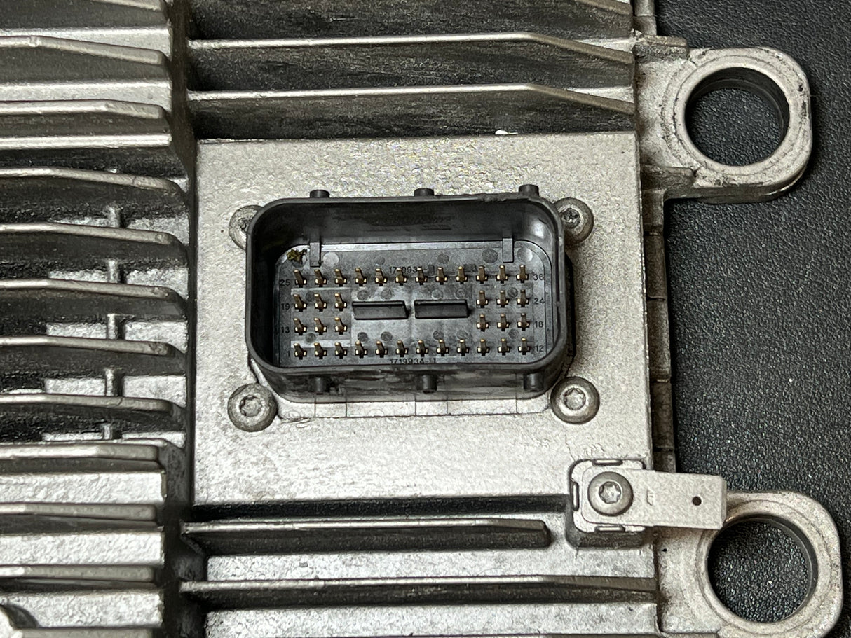 2008 International Navistar Maxxforce Engine Control Module (ECM) 1883034C91