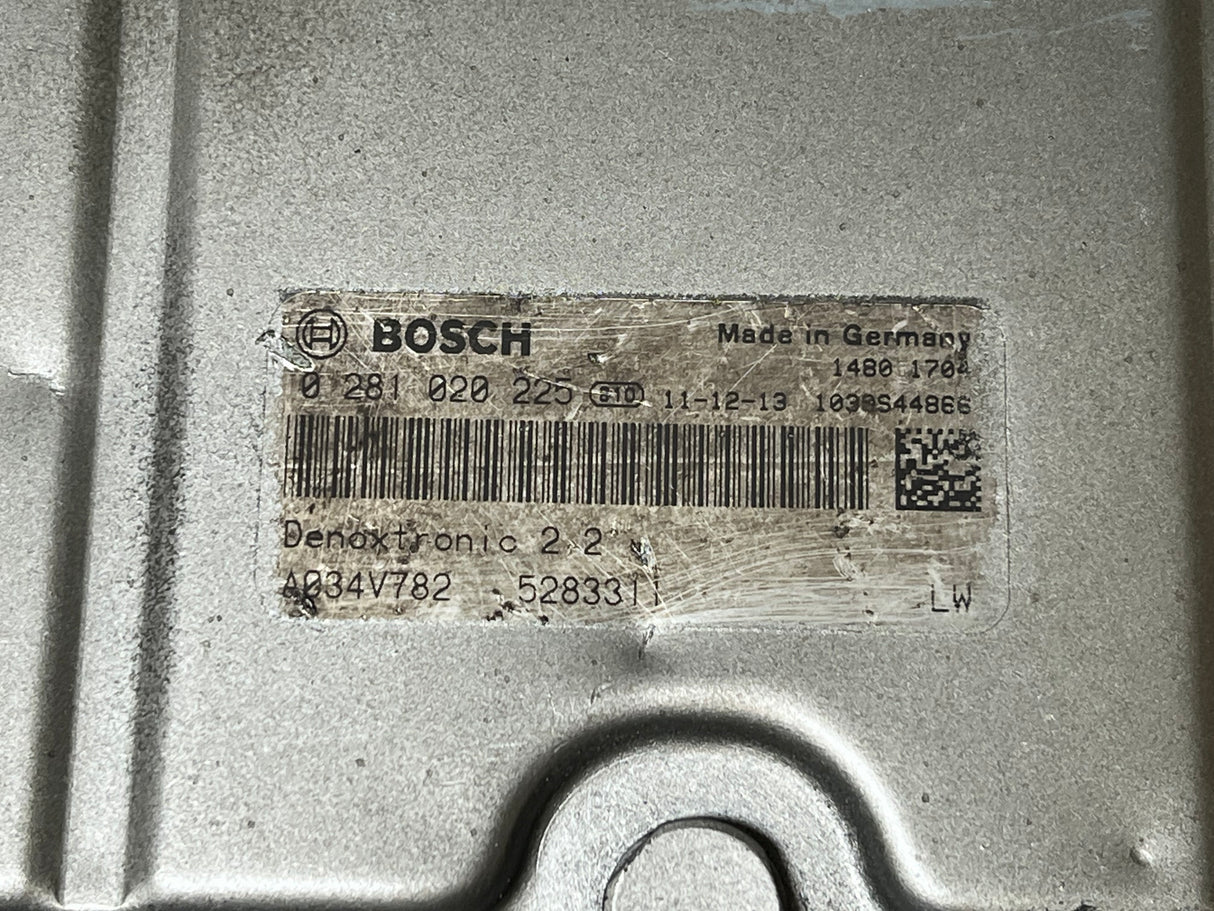 Cummins Electronic DPF Control Module Part # 5283311, Bosch Part # 0 281 020 225
