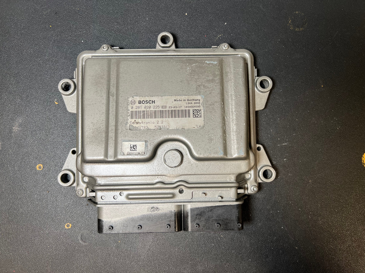 Cummins Electronic DPF Control Module Part # 5283311, Bosch Part # 0 281 020 225