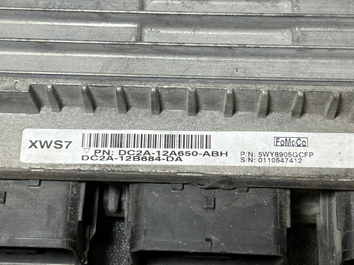 2014 Ford 6.8L V-10 Super Duty Engine Control Module (ECM) DC2A-12B684-DA