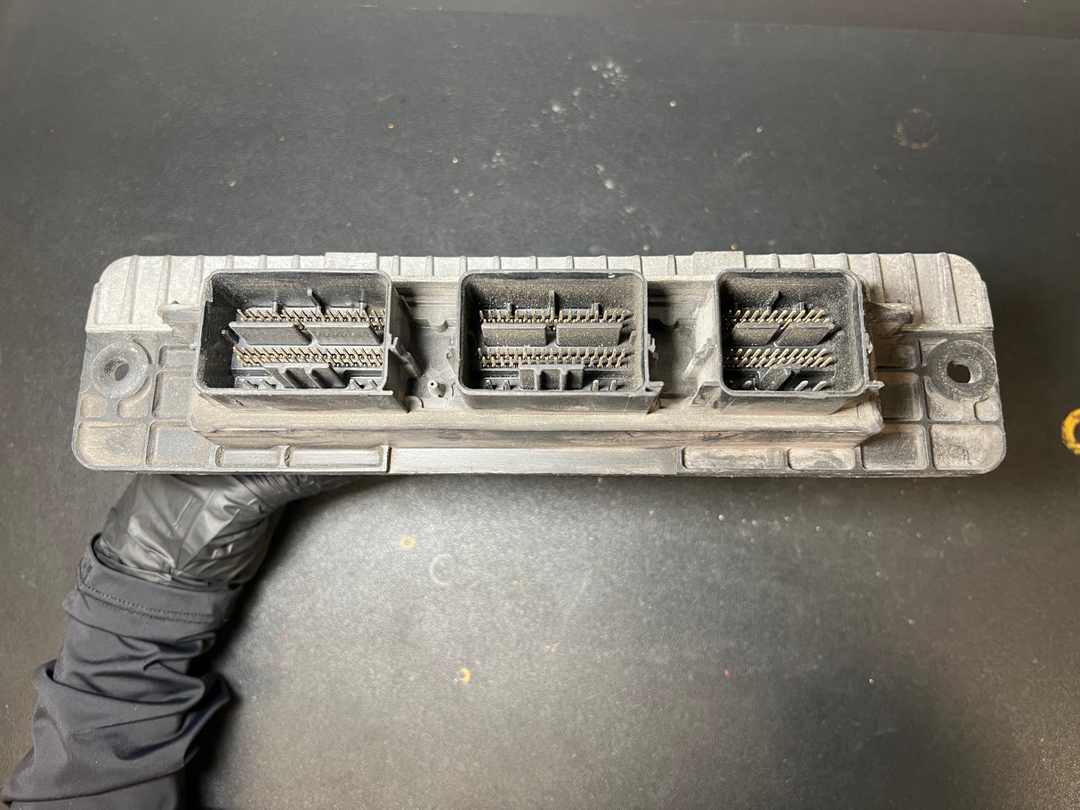 2014 Ford 6.8L V-10 Super Duty Engine Control Module (ECM) DC2A-12B684-DA