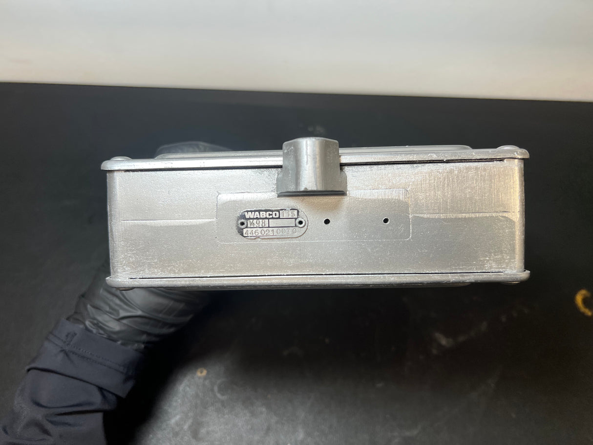 Wabco Engine Control Module (ECM) Part # 446 021 00 20