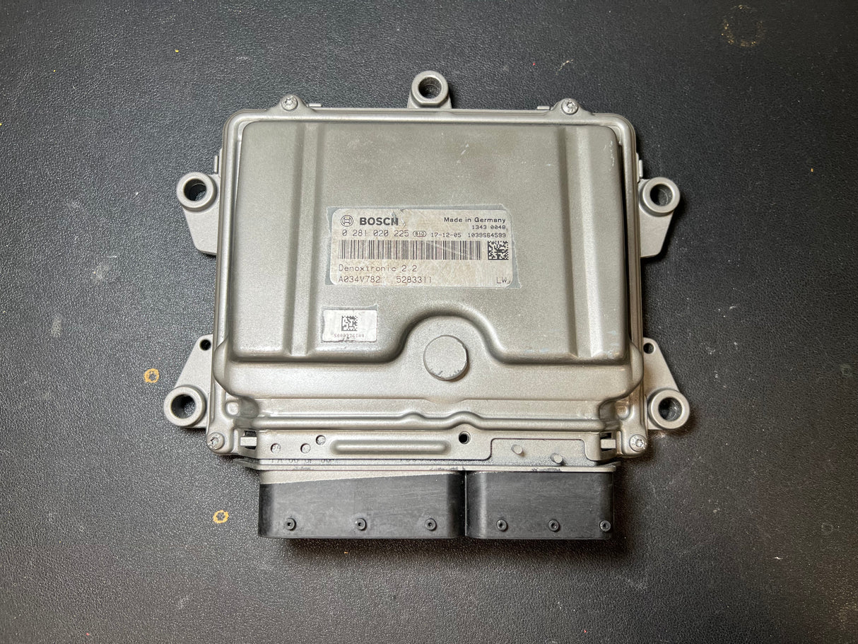 Cummins Electronic DPF Control Module Part # 5283311, Bosch Part # 0 281 020 225